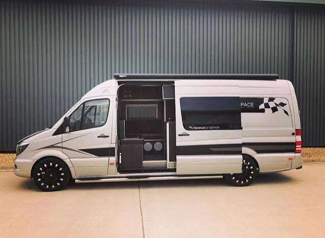 2020 Mercedes-Benz Sprinter transporter